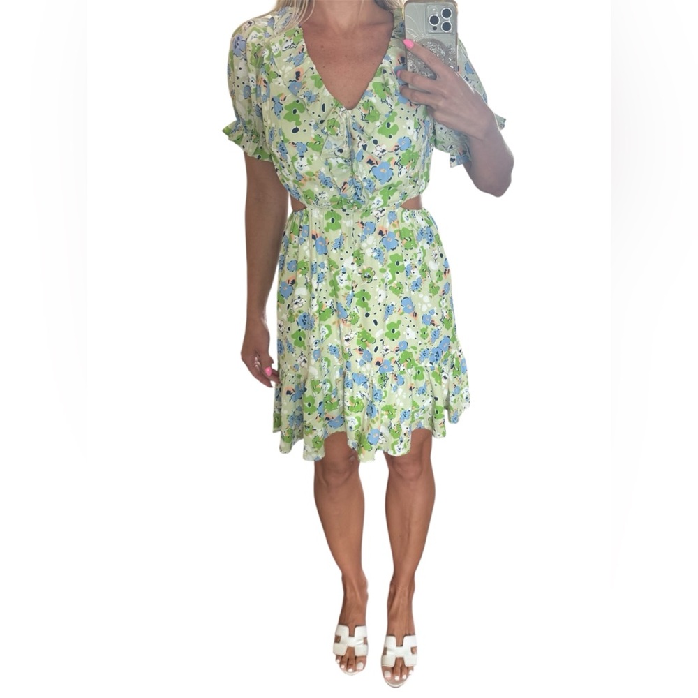Collective Concepts Green and Blue Floral Midi Dress